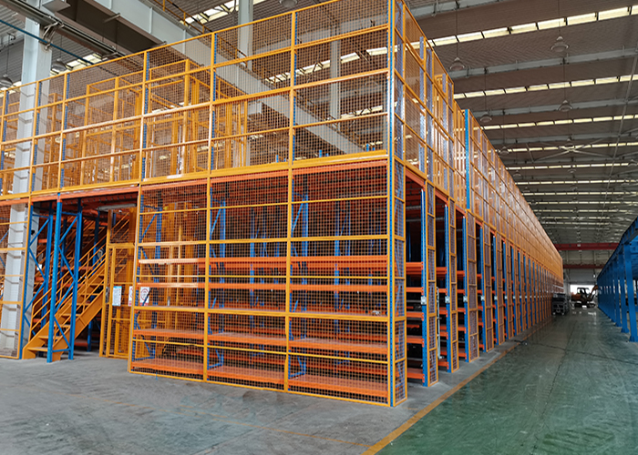 閣樓貨架完工紀(jì)念